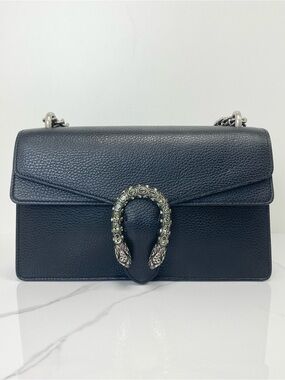 Gucci Dionysus Medium Shoulder Bag